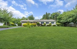 53 Edison Ave, Tinton Falls, NJ 07724