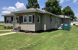 1170 State Highway 77, Charleston, MO 63834
