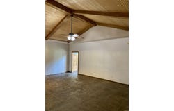 1202 N College Ave, Clarksville, AR 72830