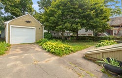 9 Maple Avenue, Salem, MA 01970