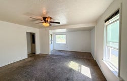 1726 8th Avenue N, Great Falls, MT 59401