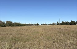 3226 County Road 247, Schulenburg, TX 78956