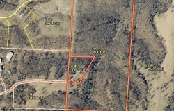 28 Prater Rd, Eldon, MO 65026