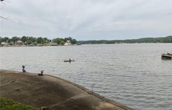 964 Cable Point Drive, Climax Springs, MO 65324