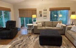 1055 LOVEJOY Rd, Hamilton, AL 35570