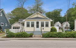 92 Saco Avenue, Old Orchard Beach, ME 04064