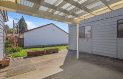 1616 N JOHNSON DR, Newberg, OR 97132