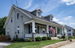292 N LOCUST POINT ROAD, MECHANICSBURG, PA 17050
