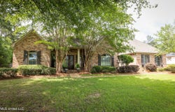 308 Pinehurst Circle, Ridgeland, MS 39157