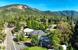 1974 Hamilton Lane, Grants Pass, OR 97527