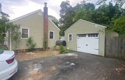 34 Ormond Avenue, Selden, NY 11784