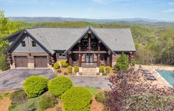 539 Deer Crest Overlook, Blue Ridge, GA 30513