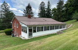 196 Old White Trail, White Sulphur Springs, WV 24986