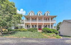 5975 LANDVIEW DR, Roanoke, VA 24018