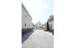 146 Gershom Ave, Lowell, MA 01854