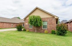 4410 Sandhill Dr, Enid, OK 73703