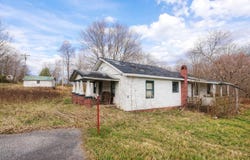 694 N Kentucky 830, Corbin, KY 40701