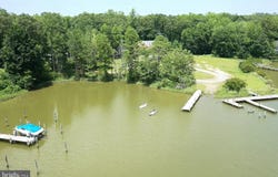0 UNKNOWN, MONTROSS, VA 22520