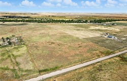 6855 Yulle Road, Bennett, CO 80102