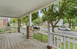 212 S 77th St, Milwaukee, WI 53214