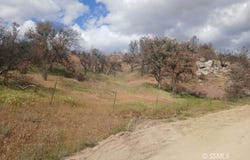 Kendall Rd, Caliente, CA 93518