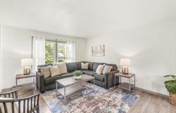 1021 Lilac Lane, Cedar Falls, IA 50613