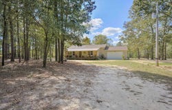 4160 Chiweenie Trail, Williston, SC 29853