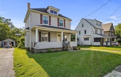 118 Halls Heights Avenue, Youngstown, OH 44509