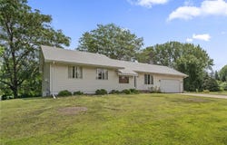 7996 Corey Path, Inver Grove Heights, MN 55076