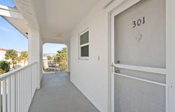 236 Castlewood Drive, North Palm Beach, FL 33408