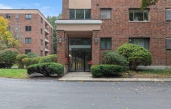 9 Ledgewood Way, Peabody, MA 01960