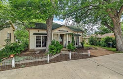 805 Main St, Bastrop, TX 78602