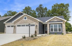 8289 Caverango Boulevard, Fort Wayne, IN 46815