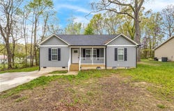 608 Carter Drive, Thomasville, NC 27360