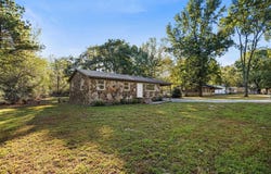 129 Carter Drive, Searcy, AR 72143