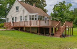 5804 ROBINSON FERRY RD, White Plains, VA 23893