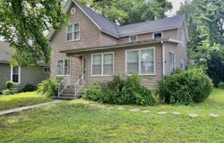303 E Centennial Avenue, Carthage, MO 64836