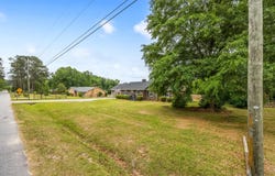 421 Dixie Drive, Thomson, GA 30824