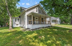 1210 Perryville Road, Cape Girardeau, MO 63701