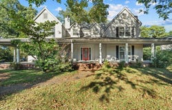 8020 POPLAR Pike, Germantown, TN 38138