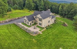 724 Silver Fox Lane, Stroudsburg, PA 18360