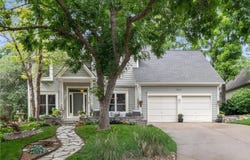 14910 Rhodes Circle, Lenexa, KS 66215