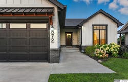 872 N 18th Avenue, Blair, NE 68008