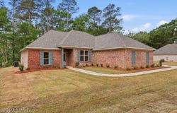 225 Walter Jones Road, Mendenhall, MS 39114