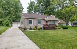 4050 Walter Road, North Olmsted, OH 44070