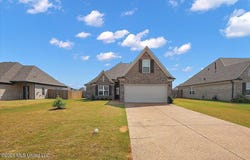 8692 Hayes Drive, Southaven, MS 38672