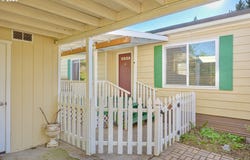1103 N SPRINGBROOK Rd, Newberg, OR 97132