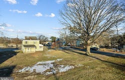 39 MAIN STREET, PILESGROVE, NJ 08098