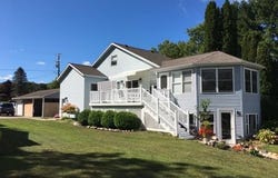 5177 GRAHAM, PETOSKEY, MI 49770