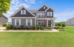 110 Ashbee Court, Moyock, NC 27958
